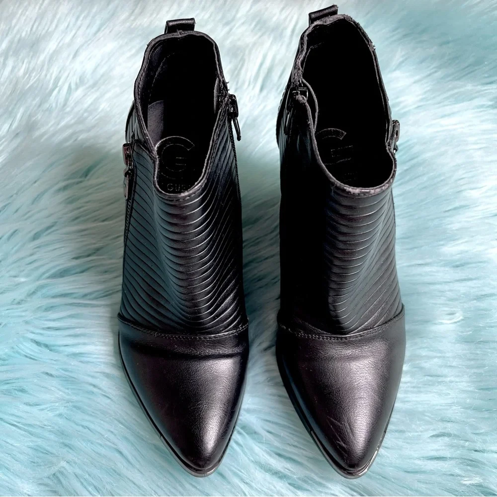 G by Guess Black Moto Ankle Booties Block Heel Side Zip Women’s Size 6.5